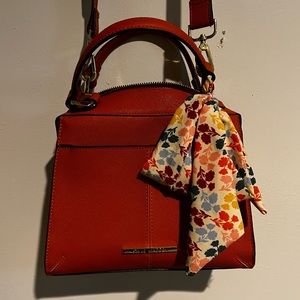 NWOT Steve Madden bag!!